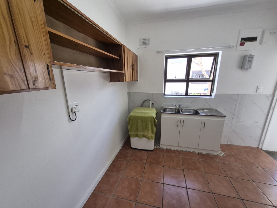 1 Bedroom Property for Sale in Rylands Western Cape